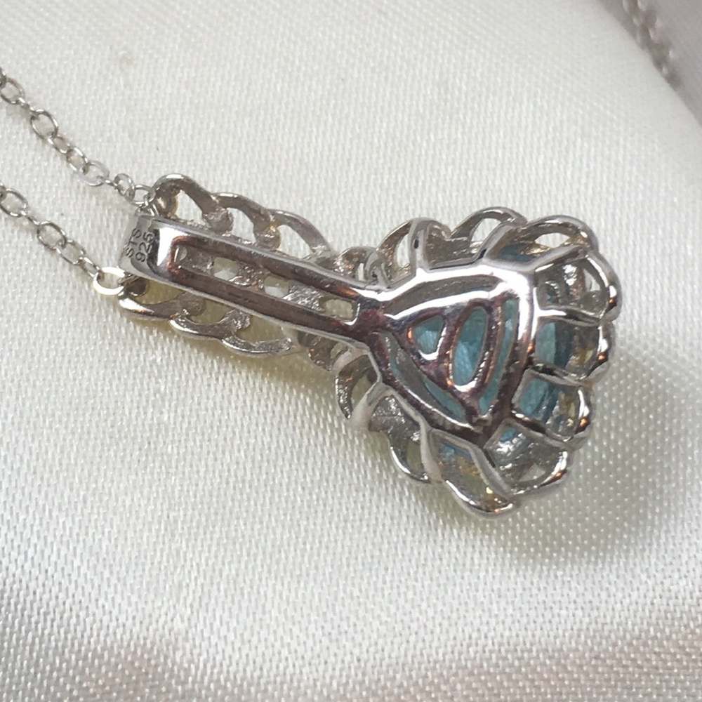 💎Electric Blue Topaz Pendant💎 - Picture 2 of 8